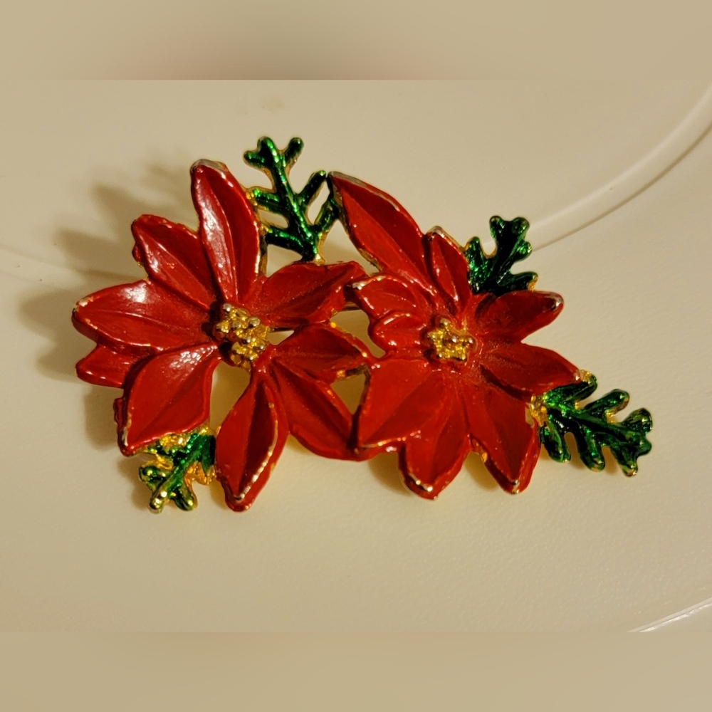 Vintage Christmas Enameled Poinsettia Brooch Pin